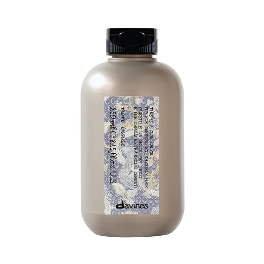 THIS IS A CURL GEL OIL - Transformative gel to oil for curls definition